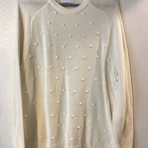 Old Navy White Sweater with Popcorn detail XXL